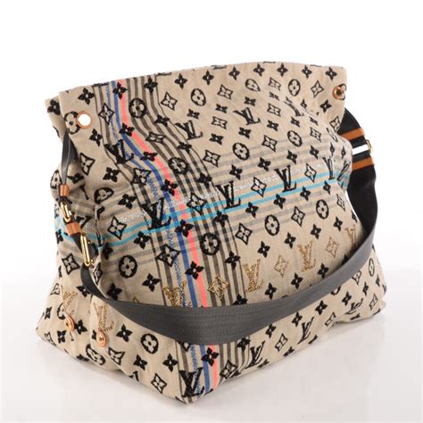 louis vuitton bohemian monogram cheche